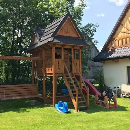 Anna Maria-chocholow アパート